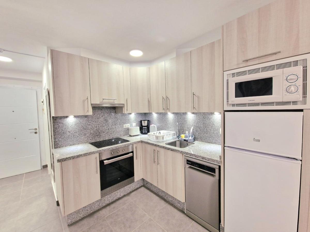 Rhea Calista Apartament ลอส กริสเตียนอส ภายนอก รูปภาพ