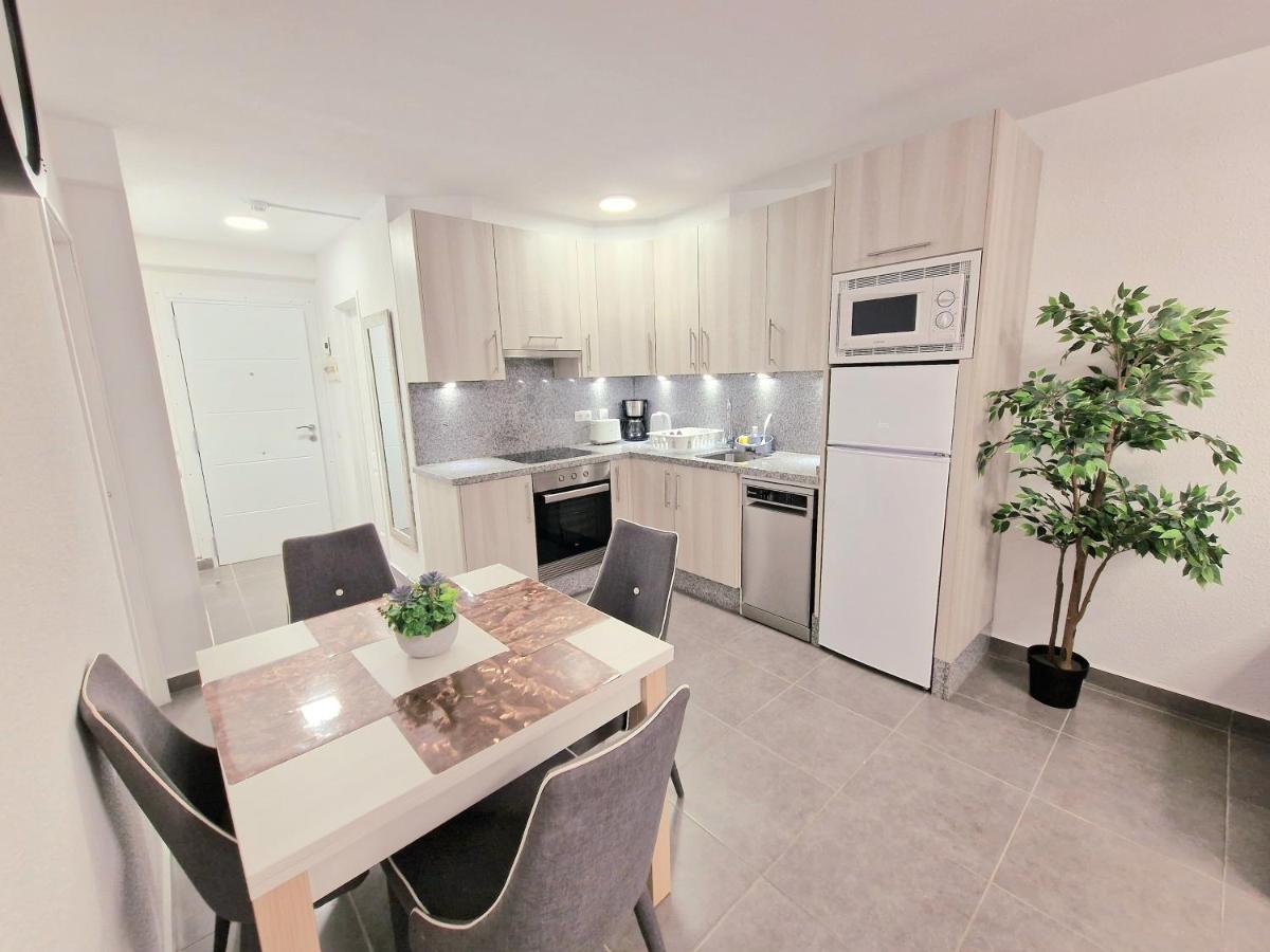 Rhea Calista Apartament ลอส กริสเตียนอส ภายนอก รูปภาพ