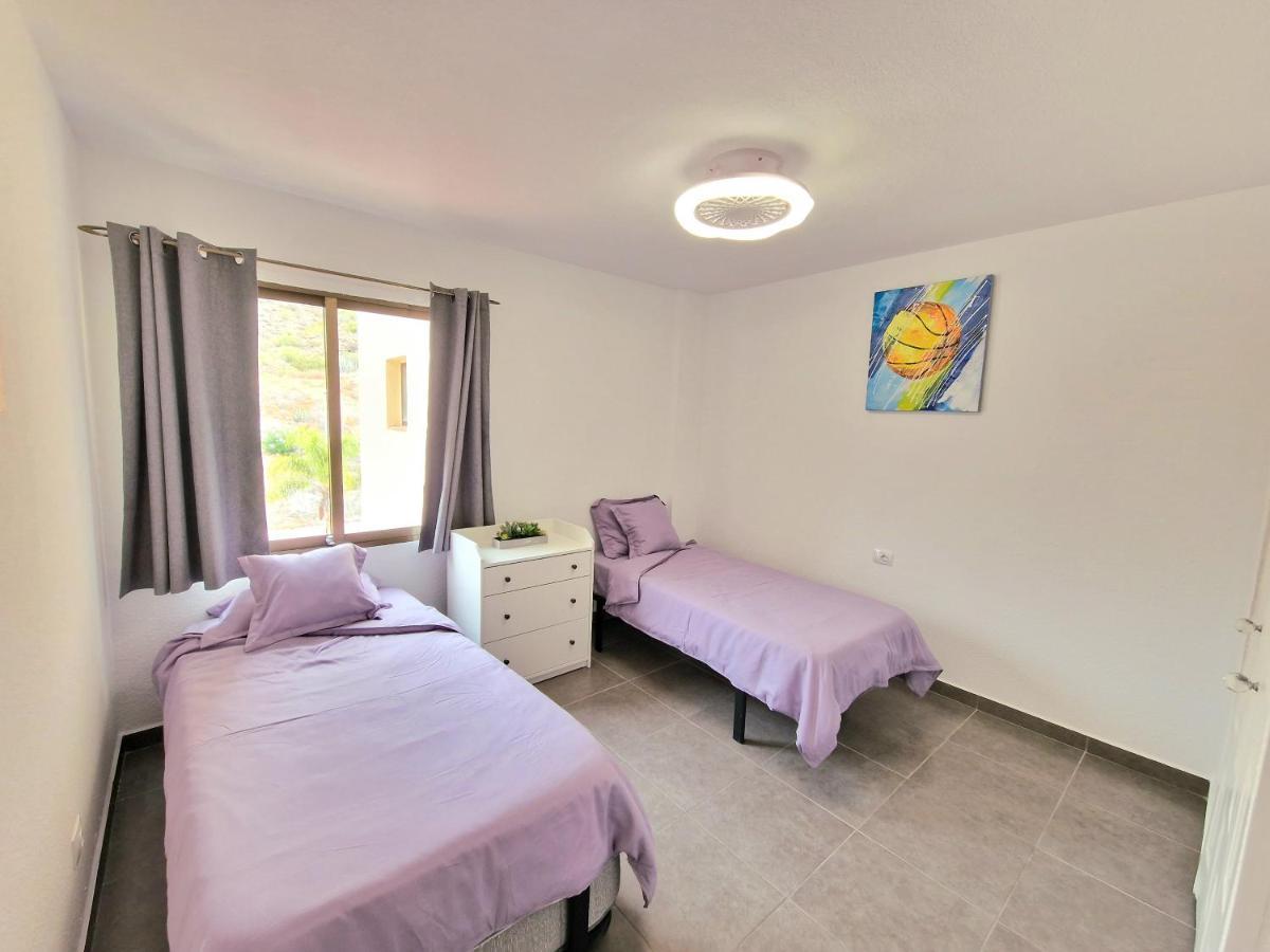 Rhea Calista Apartament ลอส กริสเตียนอส ภายนอก รูปภาพ